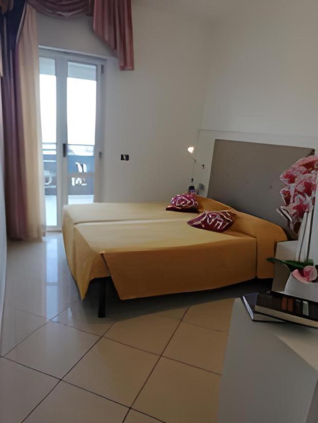Hotel Metropol Sottomarina Εξωτερικό φωτογραφία