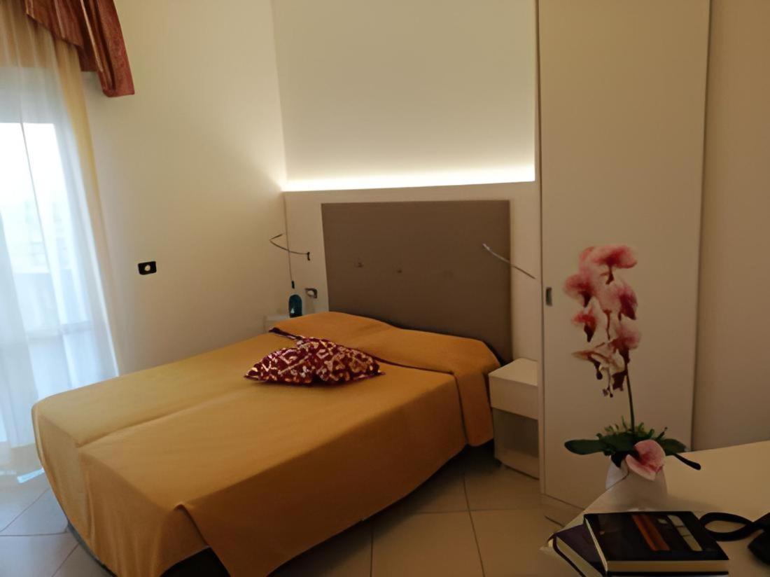 Hotel Metropol Sottomarina Εξωτερικό φωτογραφία