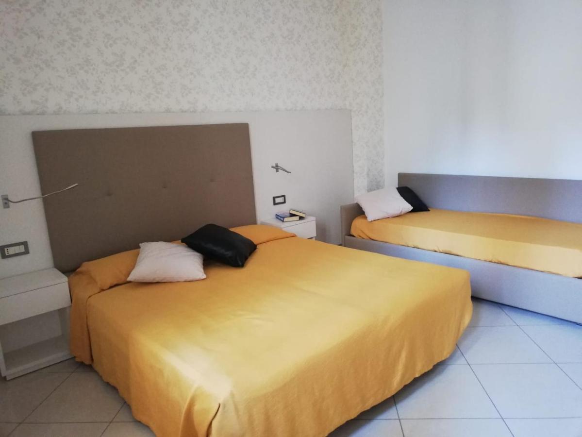 Hotel Metropol Sottomarina Εξωτερικό φωτογραφία