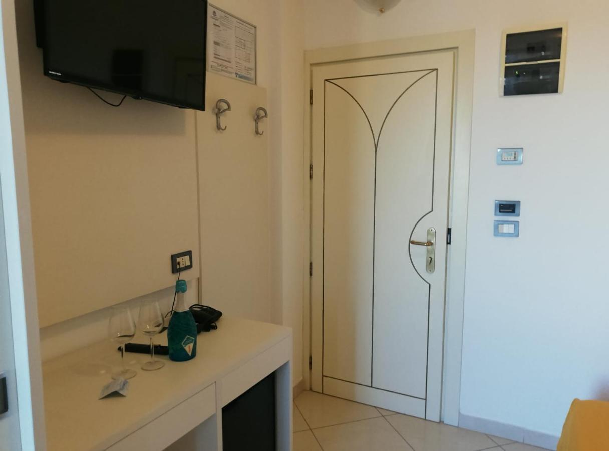 Hotel Metropol Sottomarina Εξωτερικό φωτογραφία