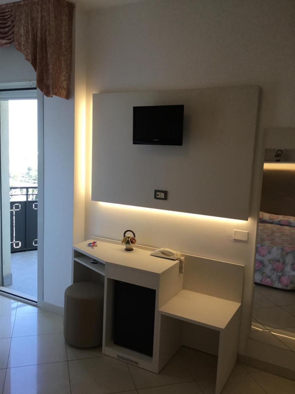 Hotel Metropol Sottomarina Εξωτερικό φωτογραφία